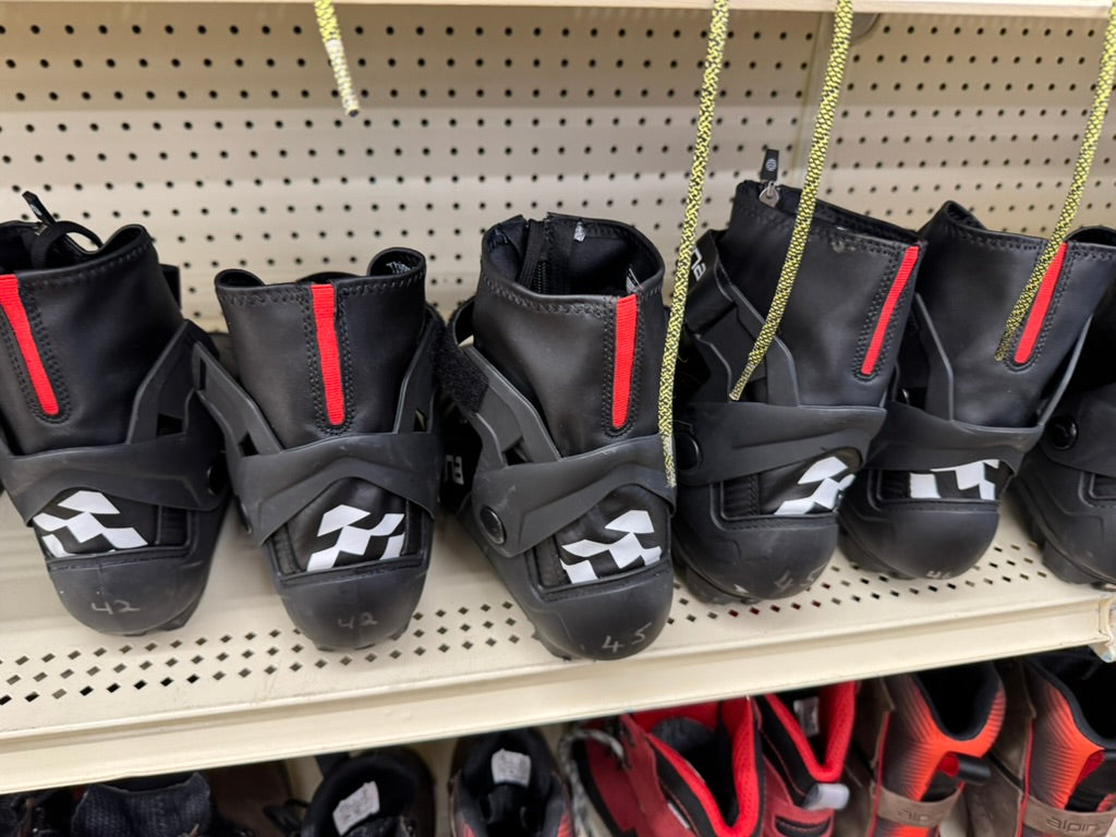 Alpina T30 Classic Nordic Boots - Used Demo