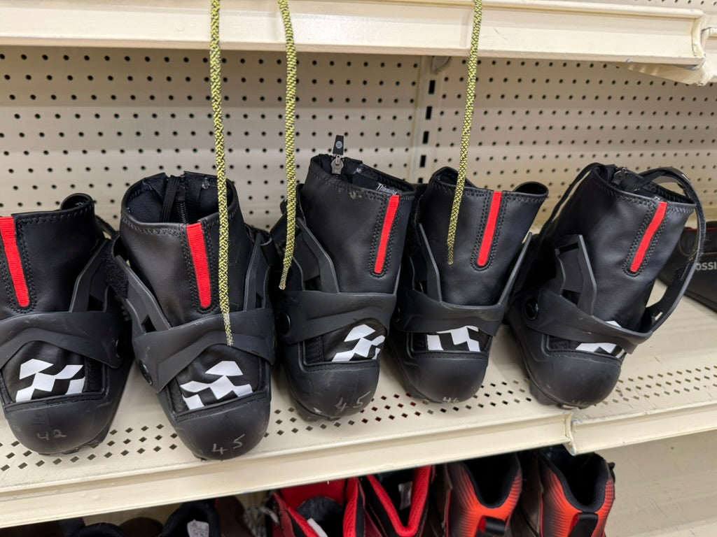 Alpina T30 Classic Nordic Boots - Used Demo