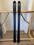 DEMO Atomic Backland 85 165 w Fritschi Vipec Bindings 12 Bindings and Contour Skins